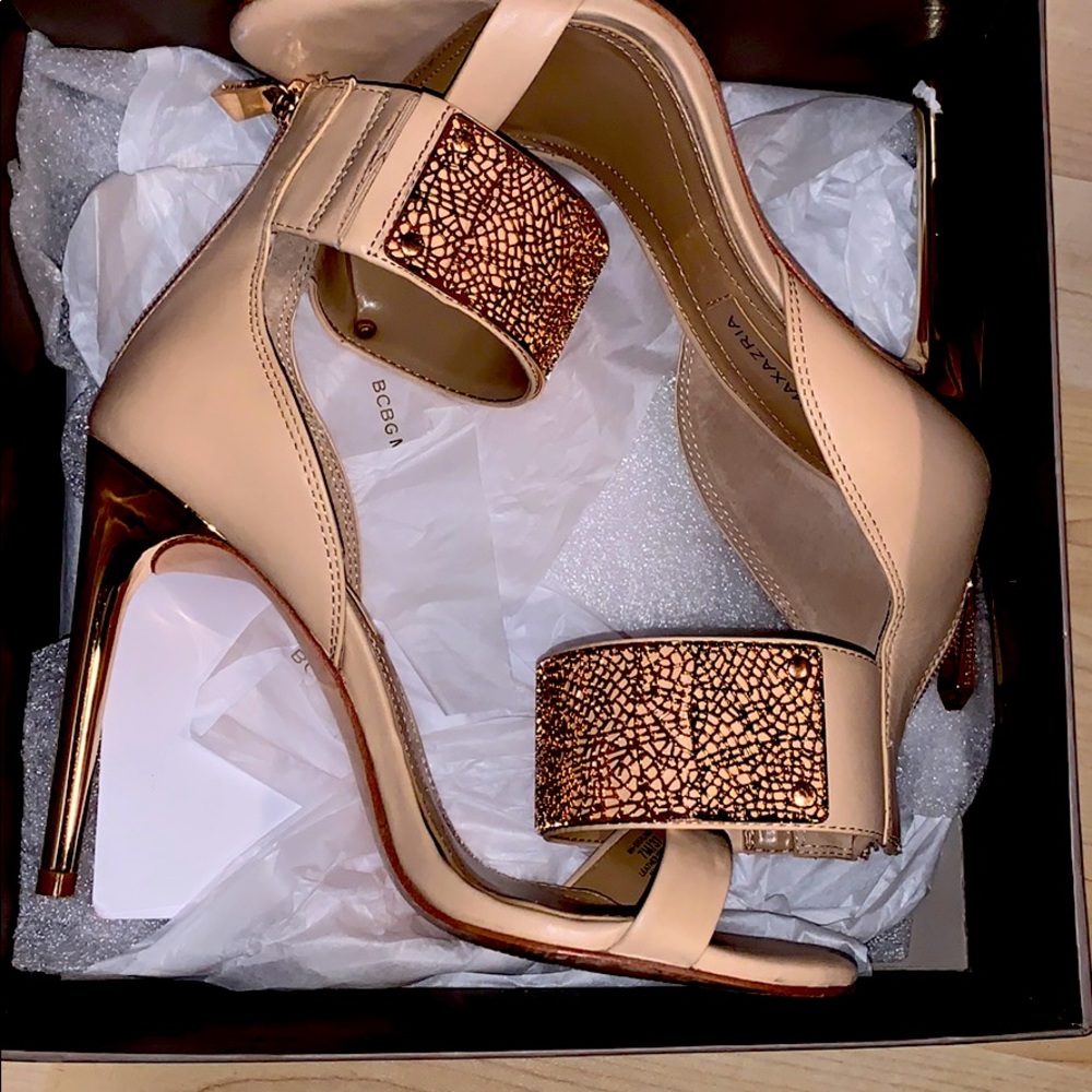 BCBG MAXAZRIA stiletto sandals